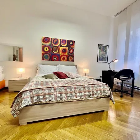 Lägenhet Central Apartment