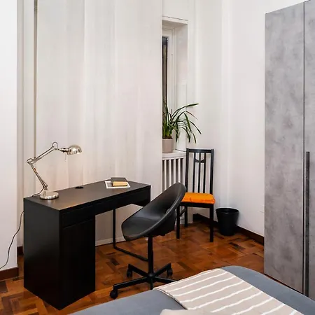 Central Apartment *