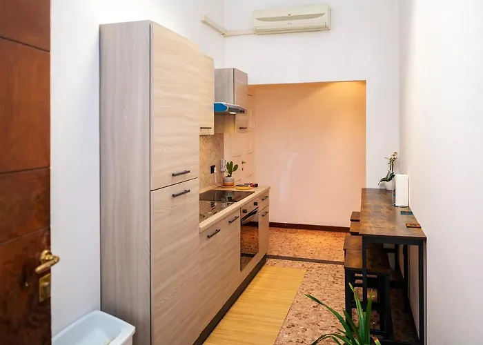 Central Apartment Apartament *