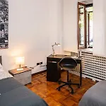 Central Apartment Apartamento Milão