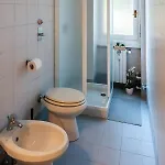 Central Apartment *