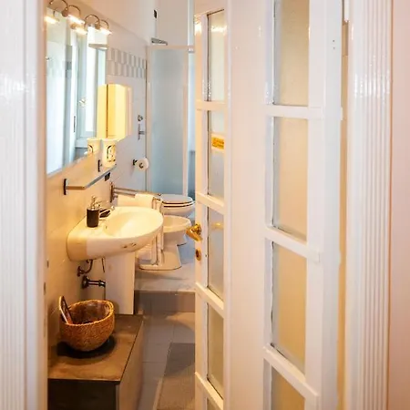 Апартаменты Central Apartment