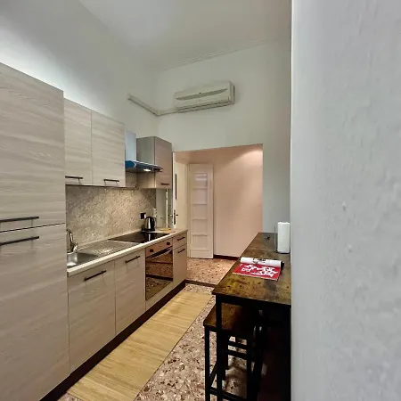 Апартаменты Central Apartment *